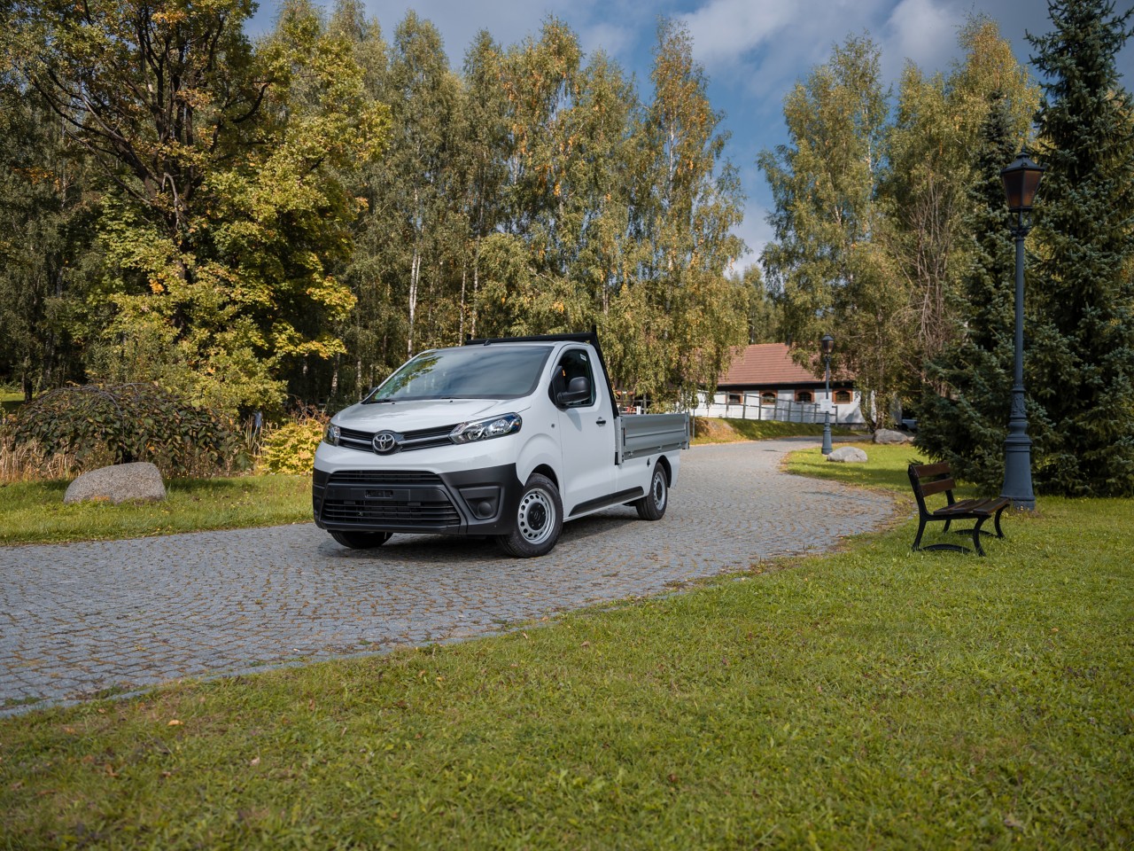 Toyota PROACE PLATFORMA